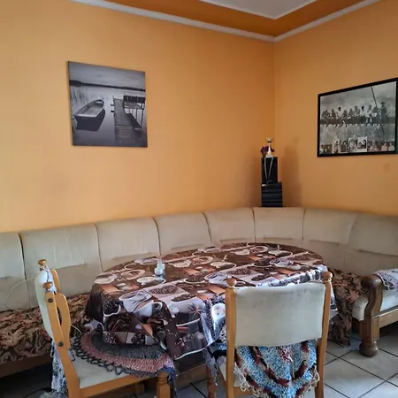Sarkany Vendeghaz Apartment Kaba
